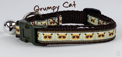 Grumpy Cat  cat or small dog collar 1/2